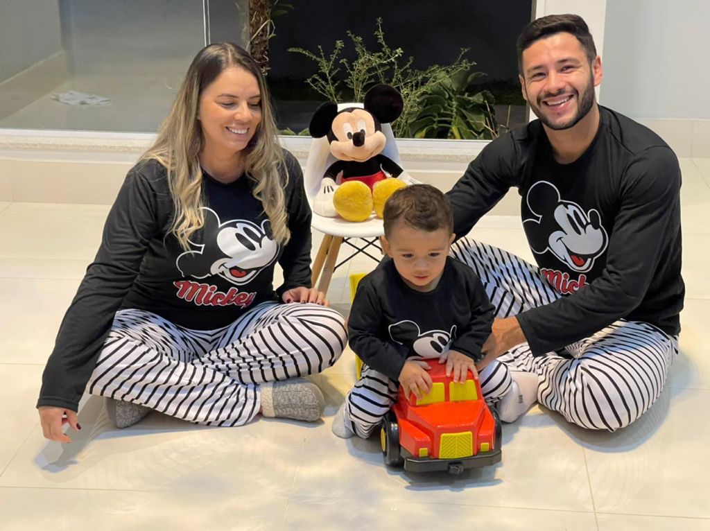 Kid's Mickey Mouse Sleepwear Set For Sale